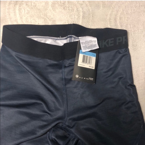 Nike new hyperwarm size M - Picture 2 of 2